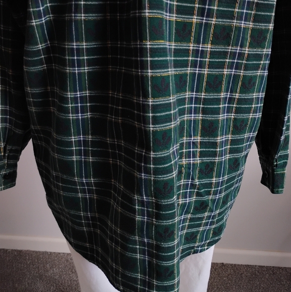 Victoria Jones Woman Flannel Plaid Embroidered Ice Skate Velvet Shirt Size 1X - Picture 9 of 13